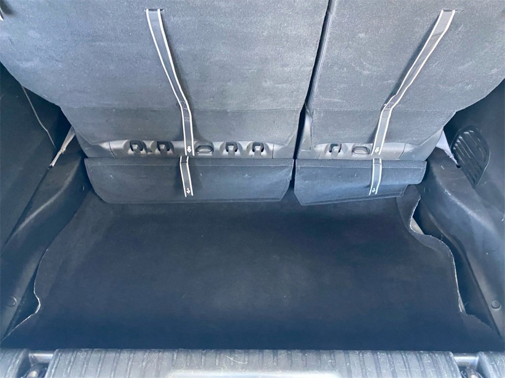 Used 2025 Chrysler Pacifica Limited image 16