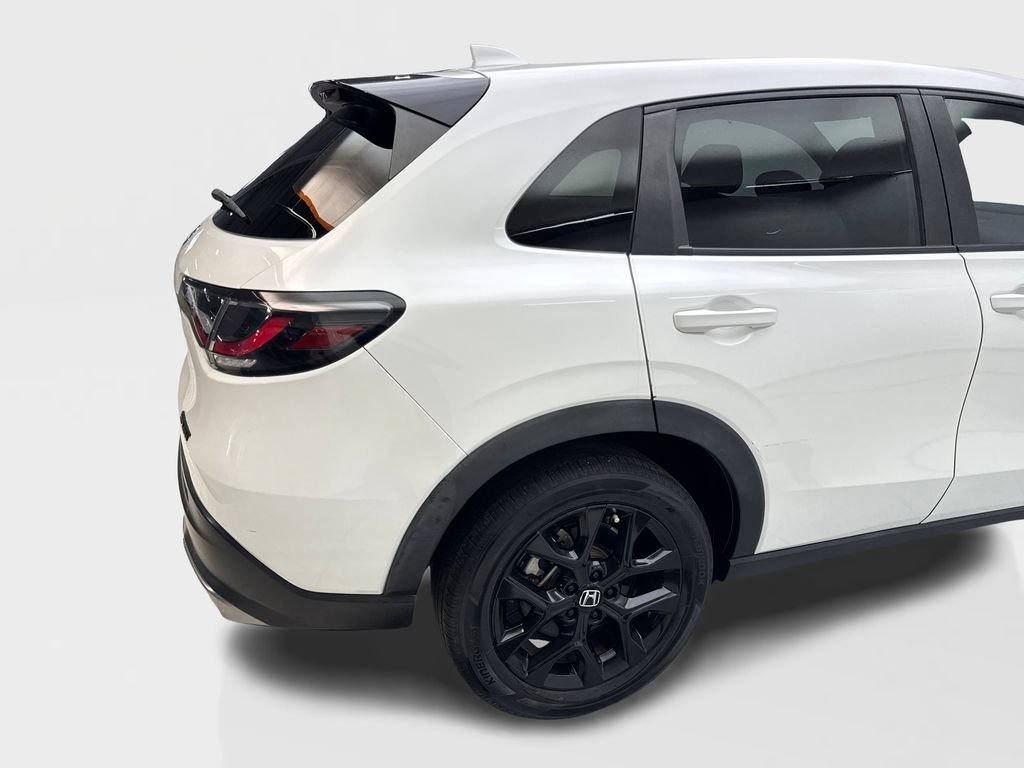 Used 2023 Honda HR-V Sport image 14