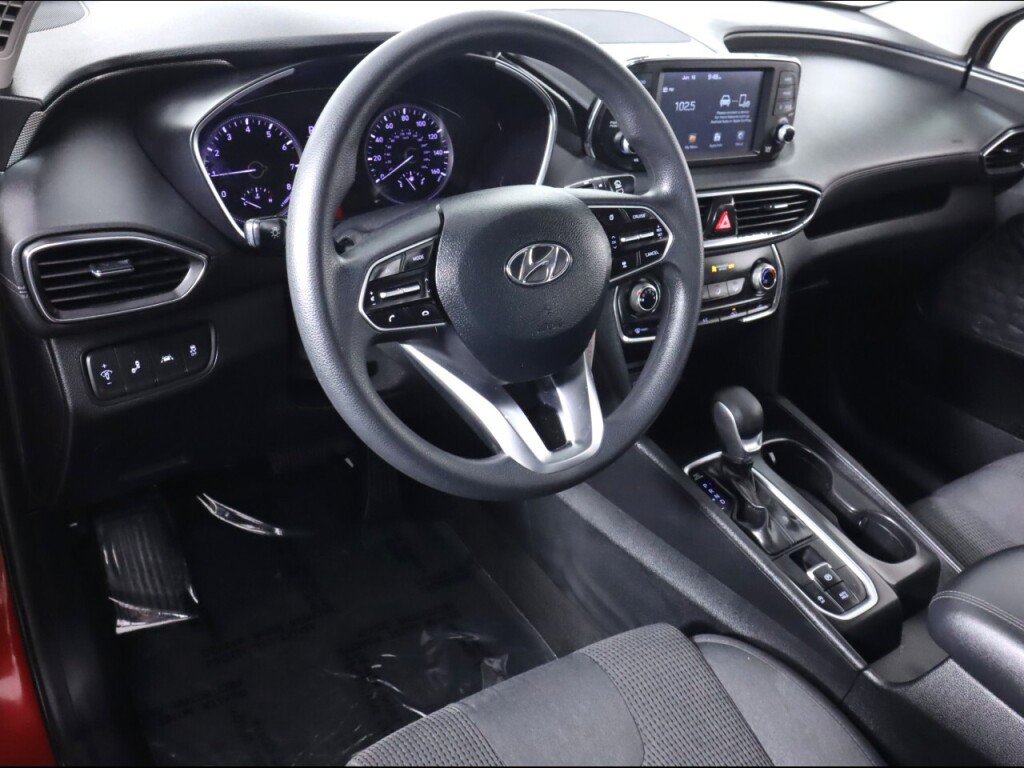 Used 2019 Hyundai Santa Fe SE FWD image 10