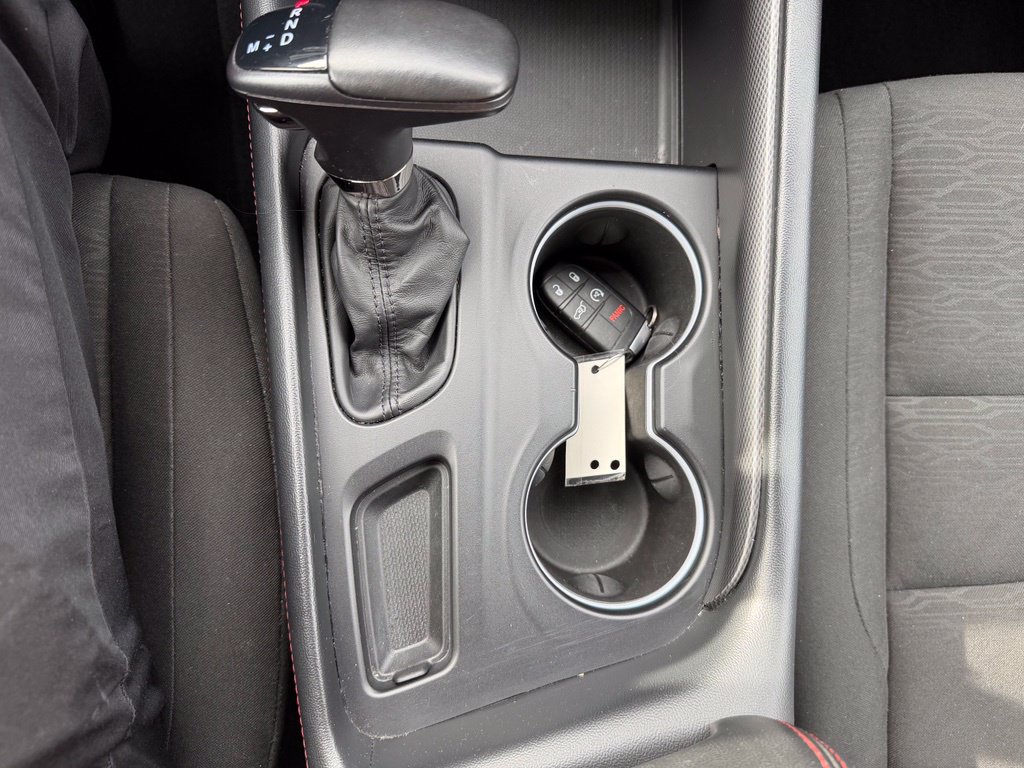 Used 2025 Dodge Durango GT AWD/4WD image 23