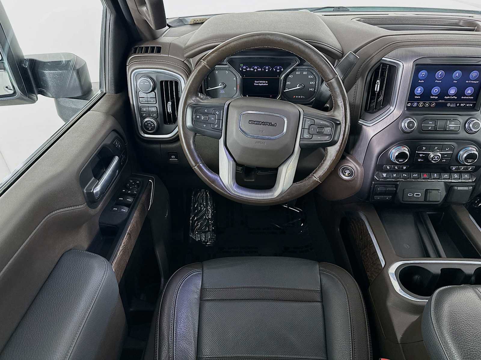 Used 2021 GMC Sierra 2500 Denali w/ Denali Ultimate Package AWD/4WD image 21