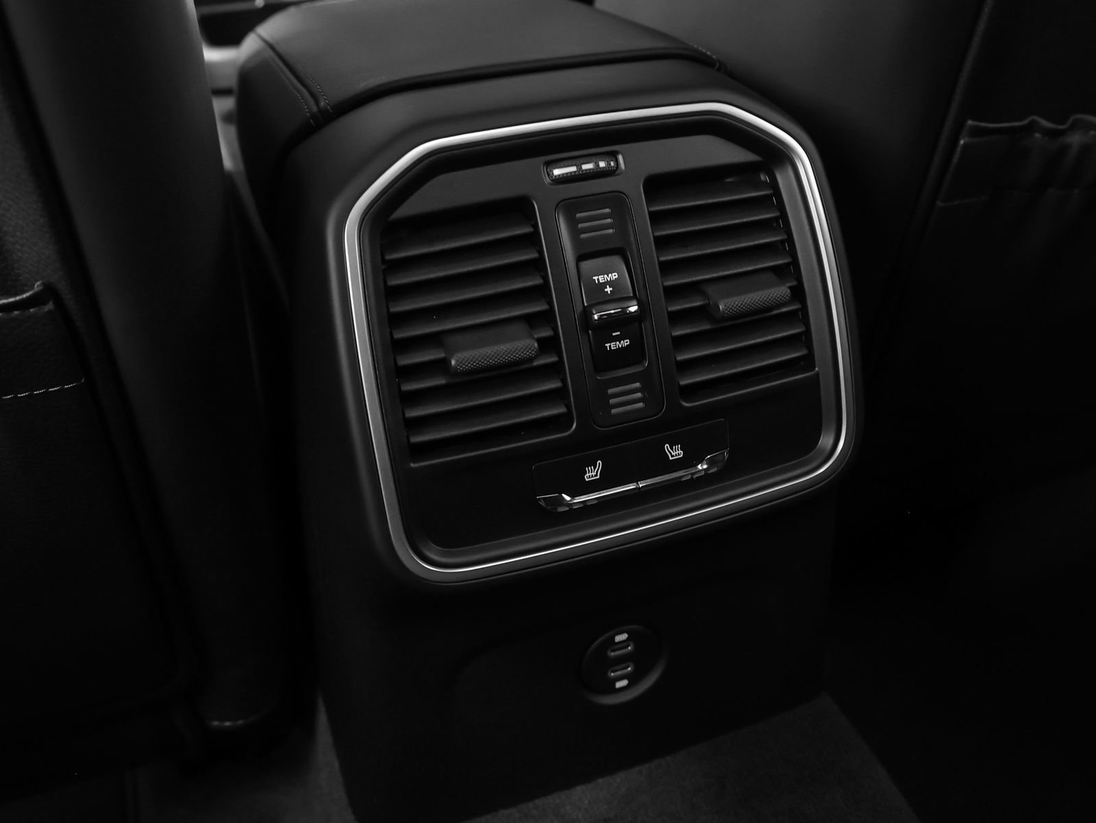 New 2026 Porsche Macan S image 48