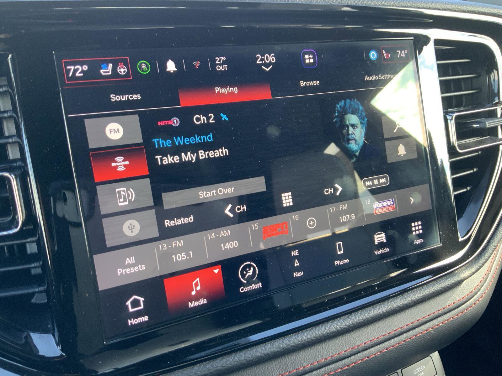 Used 2023 Dodge Durango GT image 37