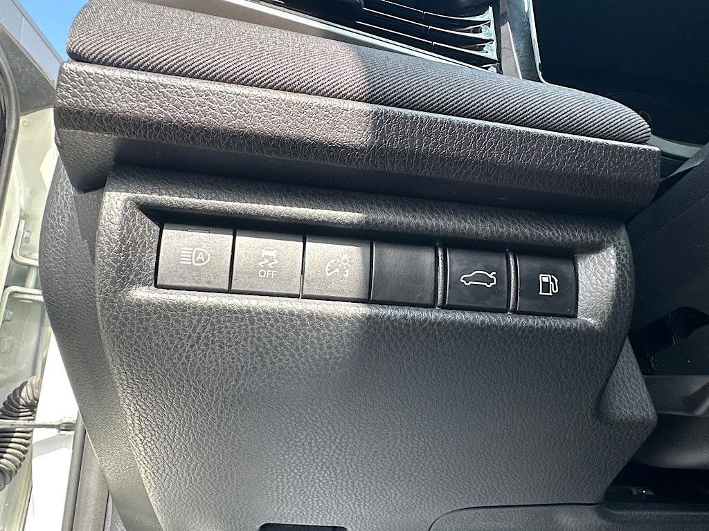 Certified 2025 Toyota Camry LE image 23