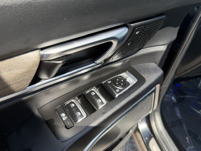 Used 2022 Kia Telluride SX w/ SX Prestige Package AWD/4WD image 12