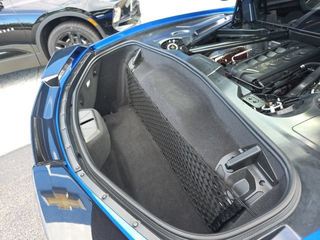 Used 2022 Chevrolet Corvette Stingray Preferred Cpe w/ Z51 Performance Package RWD image 30