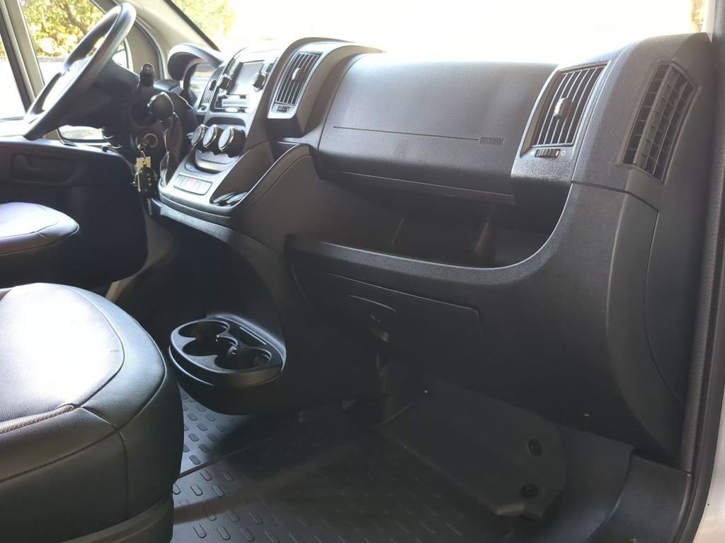 Used 2021 RAM ProMaster 2500 w/ Convenience Group image 18
