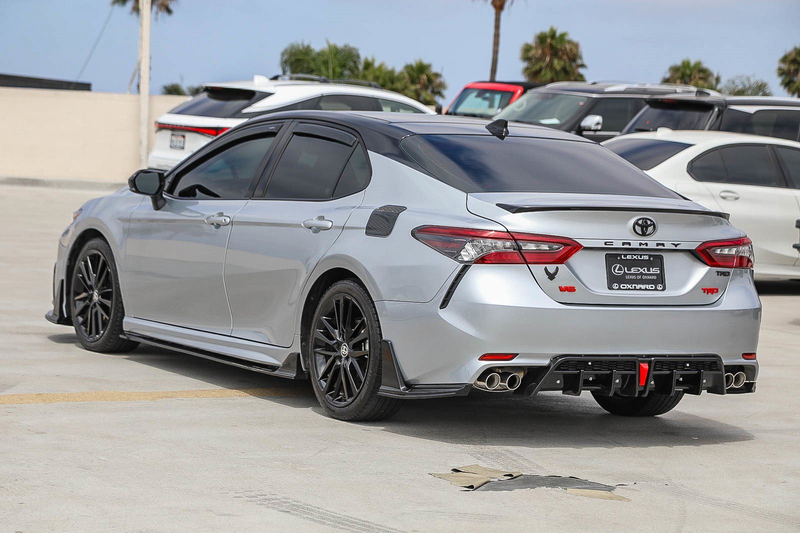 Used 2024 Toyota Camry XSE FWD image 5