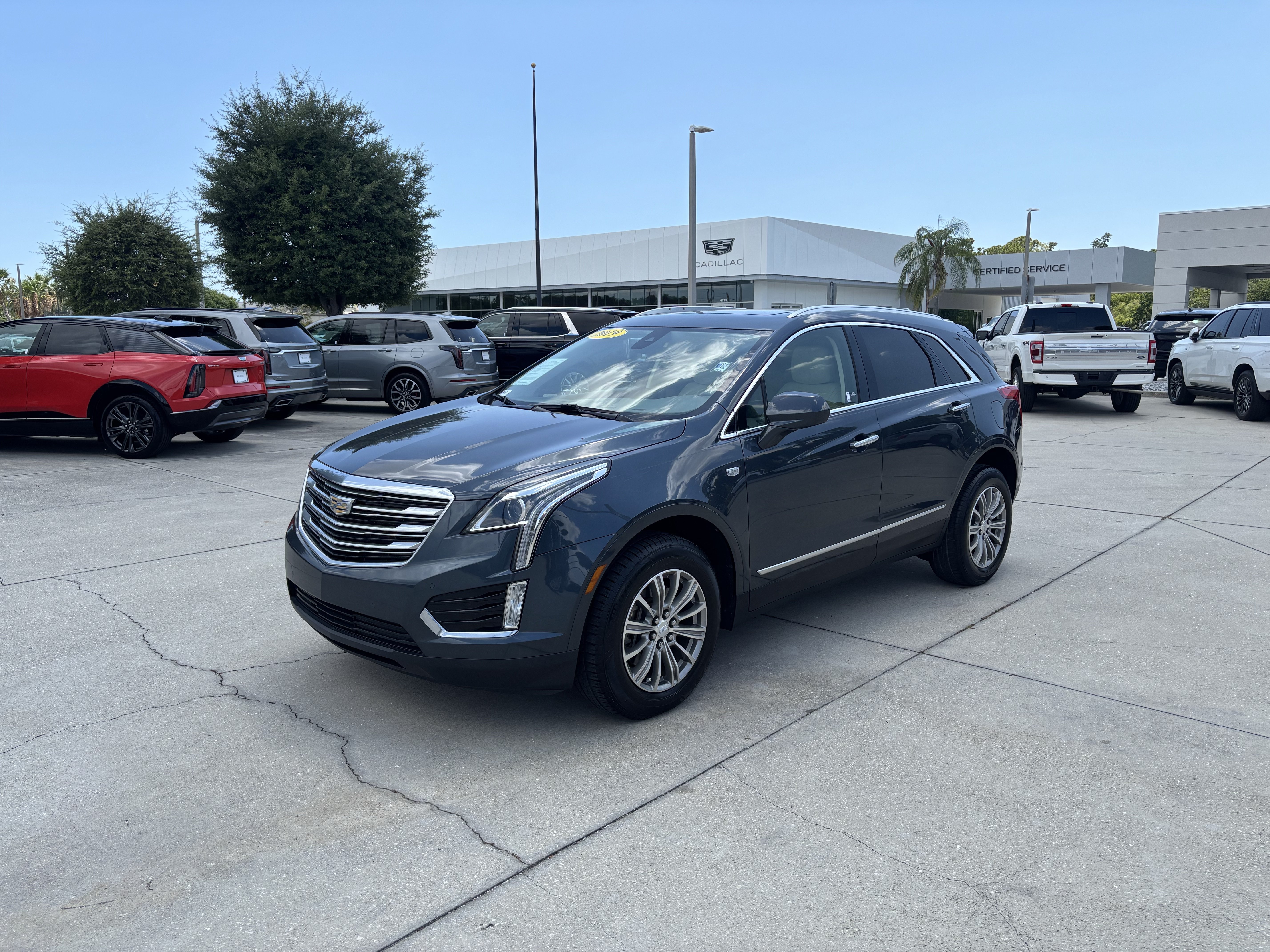 Used 2019 Cadillac XT5 Luxury FWD image 7