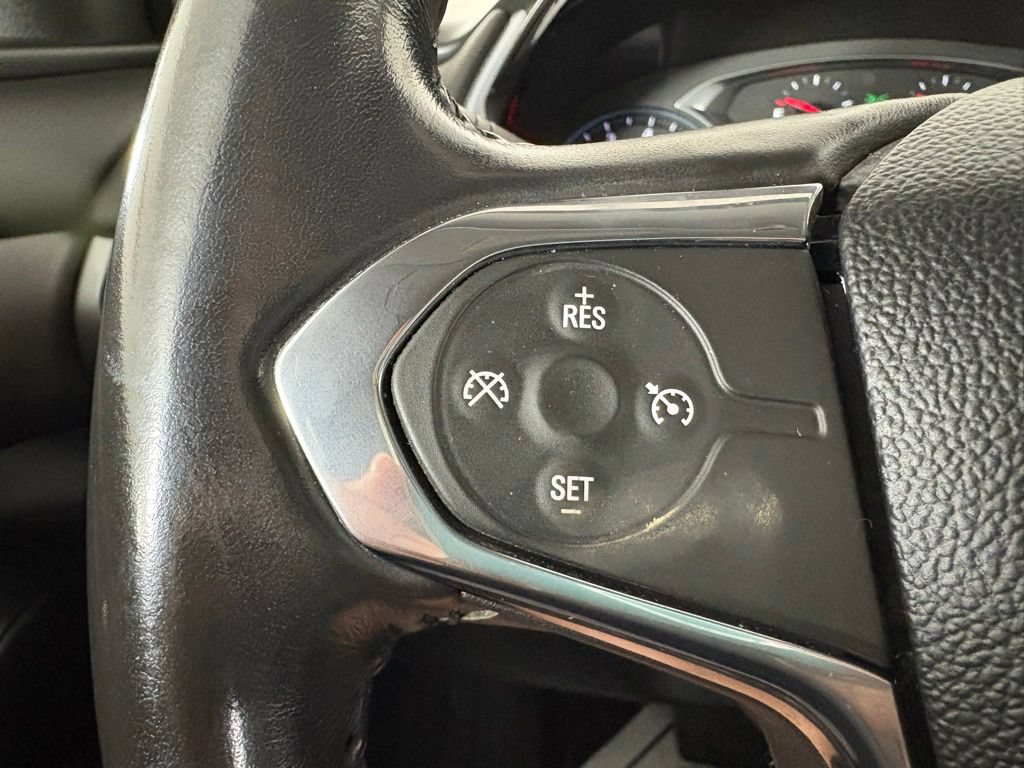 Used 2020 Chevrolet Traverse LT w/ LPO, Floor Liner Package AWD/4WD image 19