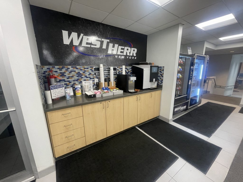 Used 2019 Chevrolet Colorado LT image 18