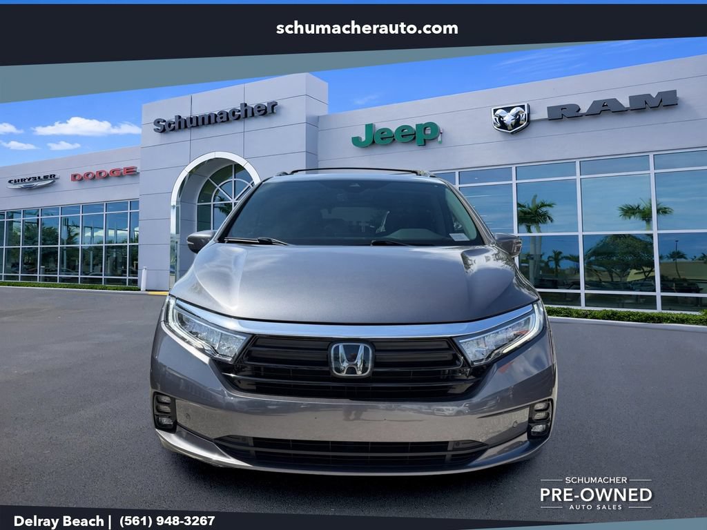 Used 2024 Honda Odyssey Touring image 2