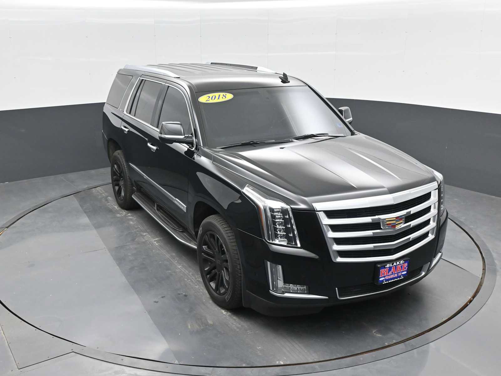 Used 2018 Cadillac Escalade 4WD image 21