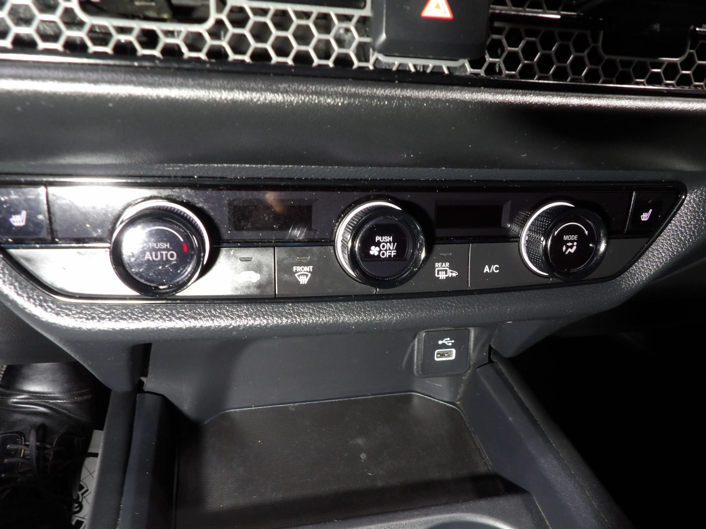 Used 2023 Honda HR-V Sport image 16
