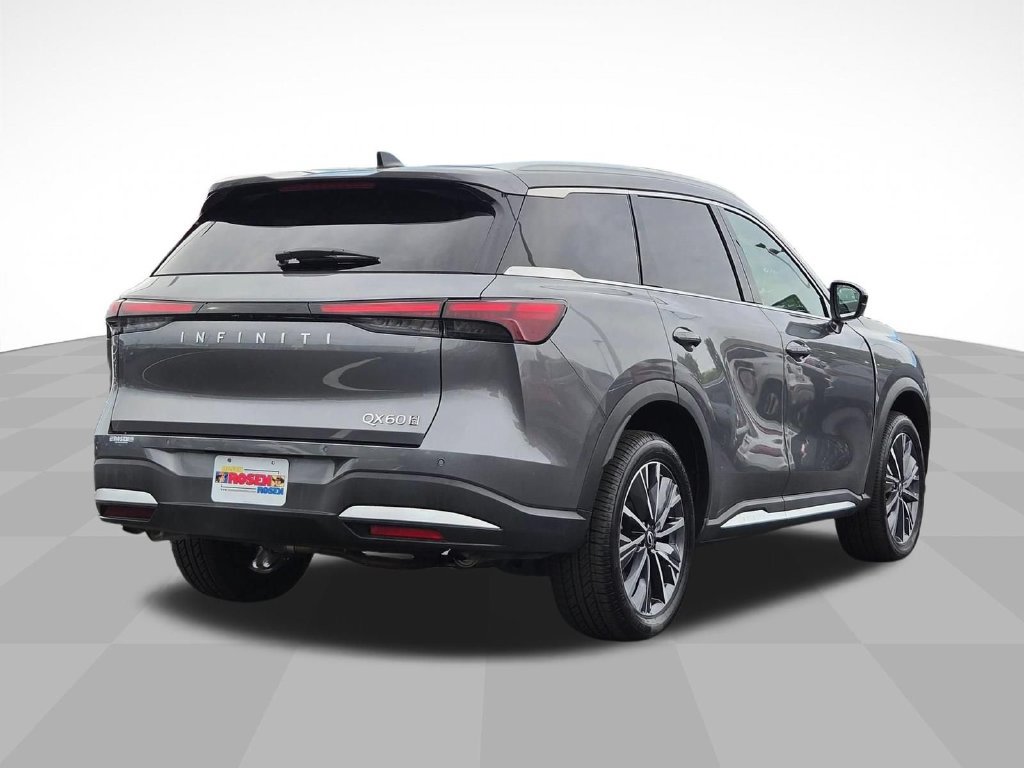Used 2026 INFINITI QX60 Luxe AWD/4WD image 3