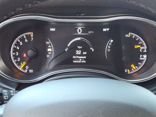 Used 2022 Jeep Grand Cherokee Limited w/ Trailer Tow Group IV image 8