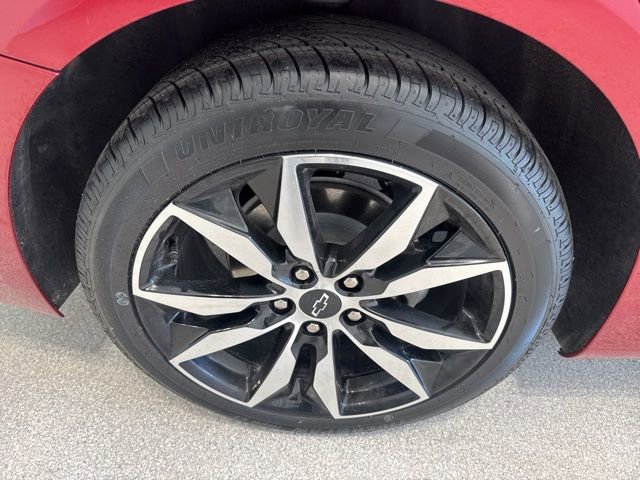 Certified 2024 Chevrolet Malibu RS w/ LPO, Floor Liner Package image 7