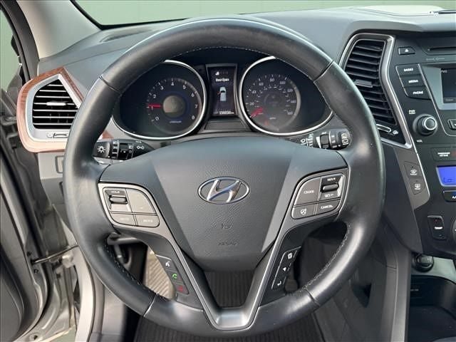 Used 2014 Hyundai Santa Fe Limited FWD image 21