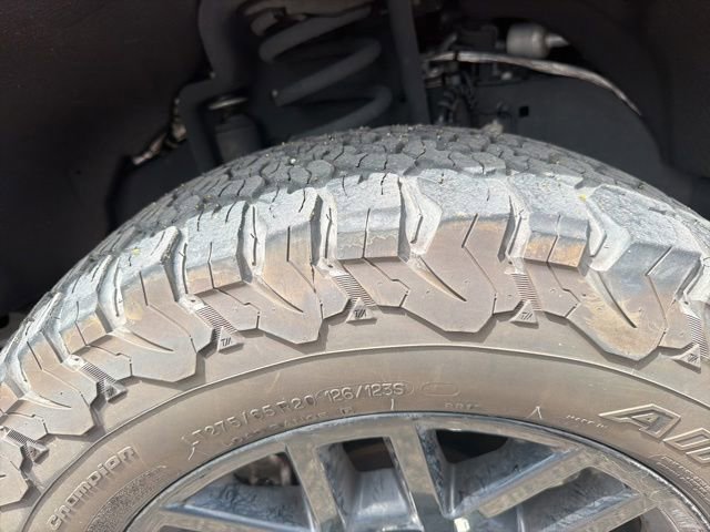 Used 2020 Ford F350 Lariat AWD/4WD image 10