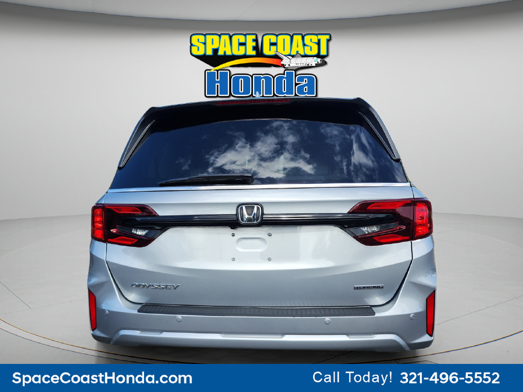 Used 2025 Honda Odyssey Touring image 5