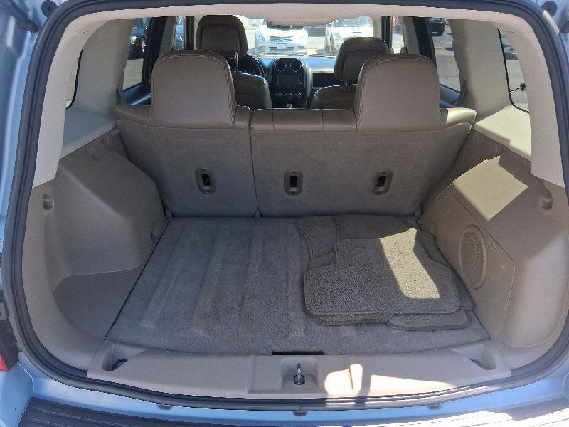 Used 2013 Jeep Patriot Limited w/ Sun/Sound Group FWD image 27