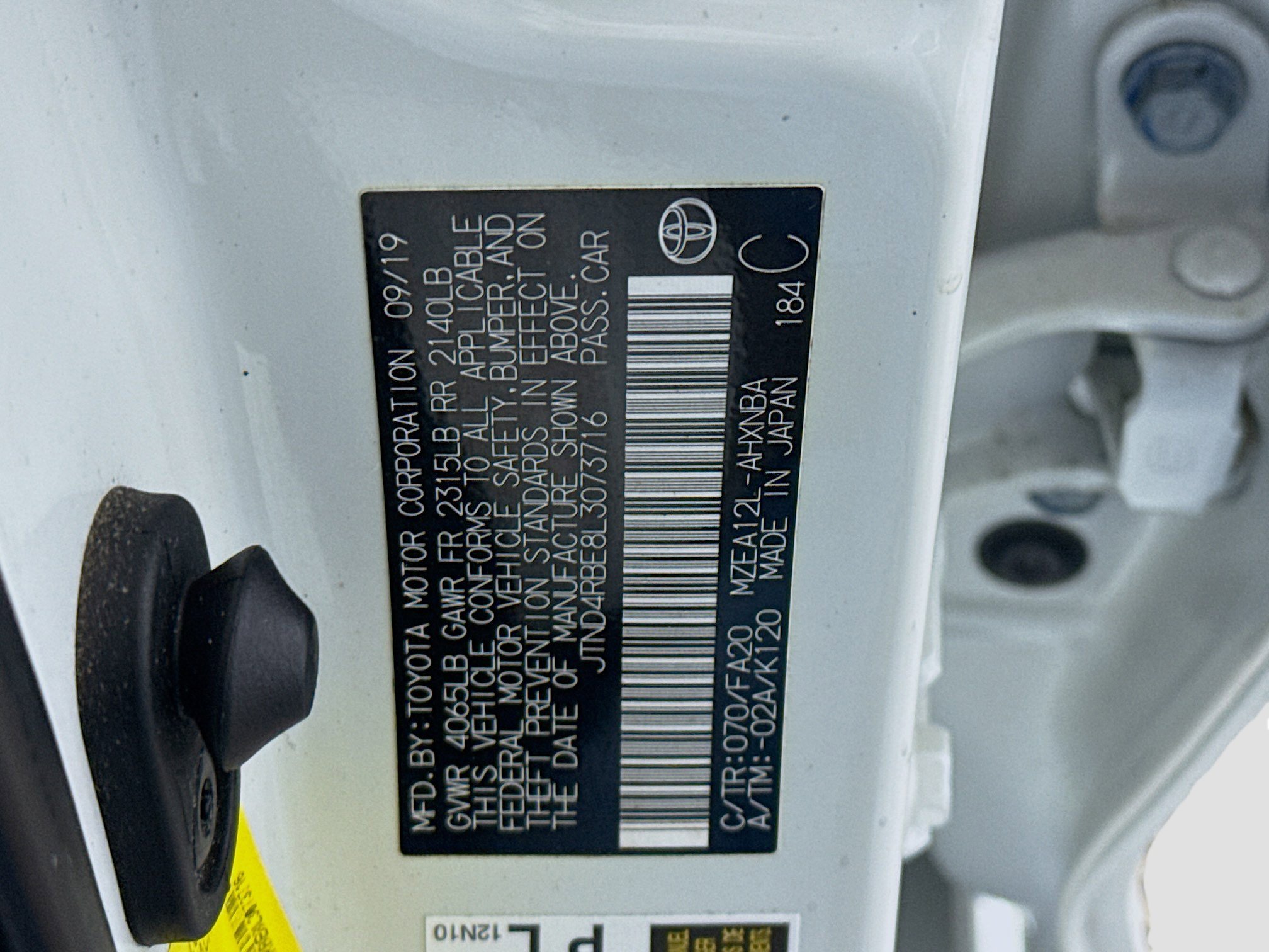 Used 2020 Toyota Corolla SE w/ Carpet Mat Package image 40