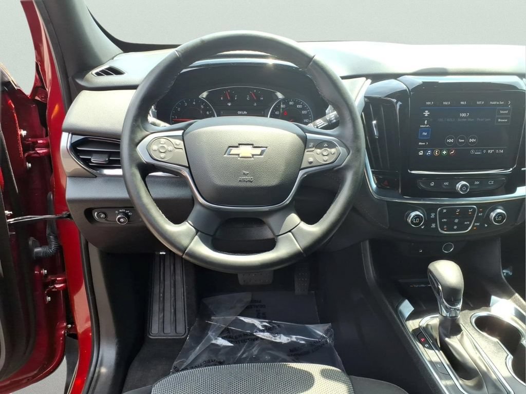 Used 2023 Chevrolet Traverse LT w/ LPO, Floor Liner Package AWD/4WD image 14