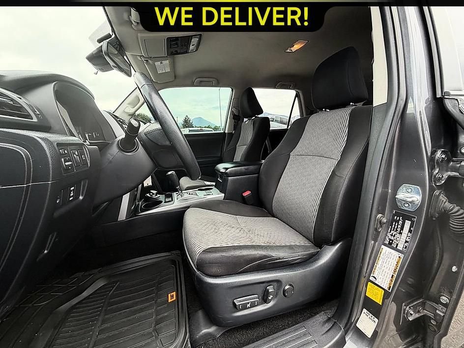 Used 2021 Toyota 4Runner SR5 AWD/4WD image 9