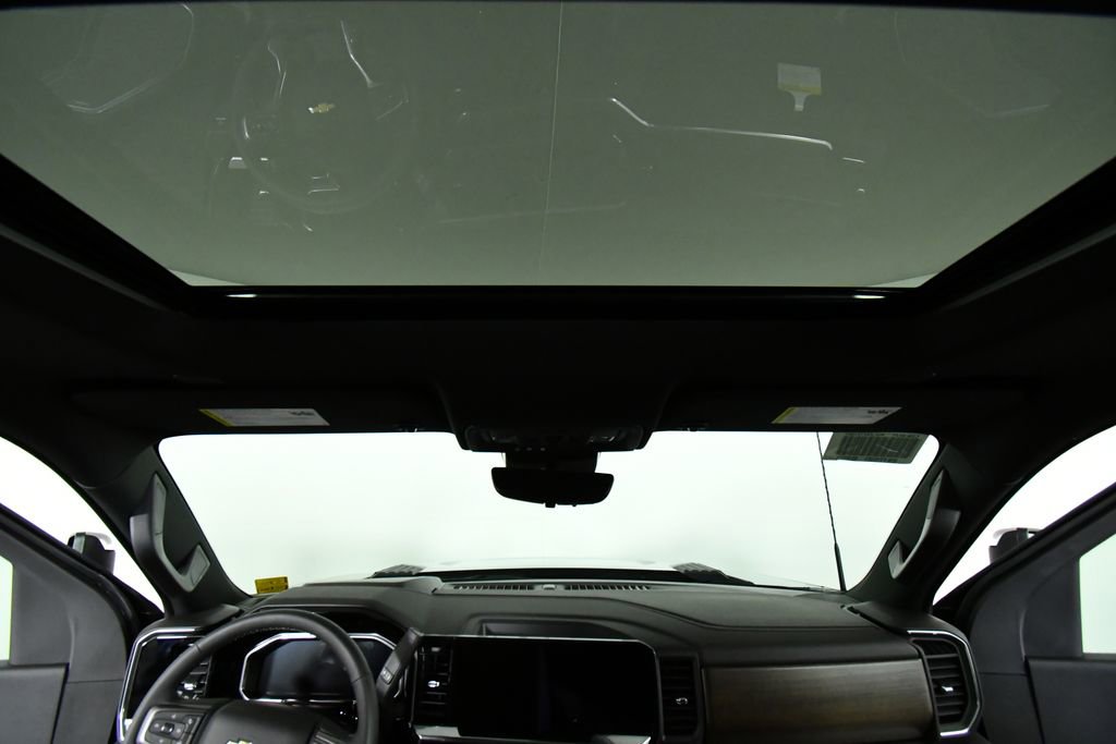New 2026 Chevrolet Silverado 3500 High Country w/ Technology Package AWD/4WD image 22