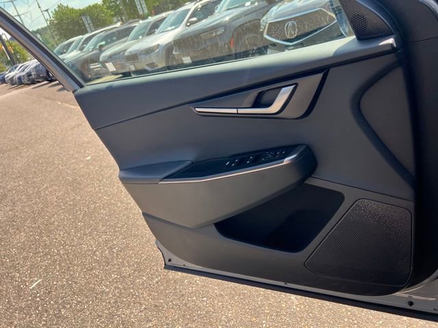 Certified 2025 Kia EV6 Light RWD image 17