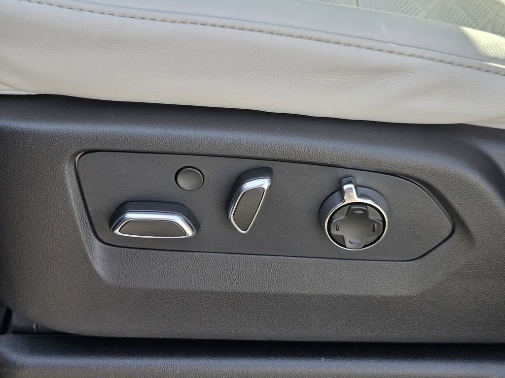 New 2026 Cadillac Escalade Platinum Sport image 15