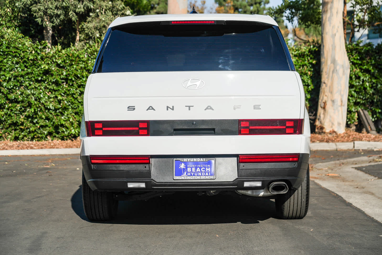 Used 2024 Hyundai Santa Fe SE FWD image 7