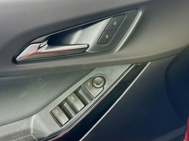 New 2026 Chevrolet Equinox LT image 18