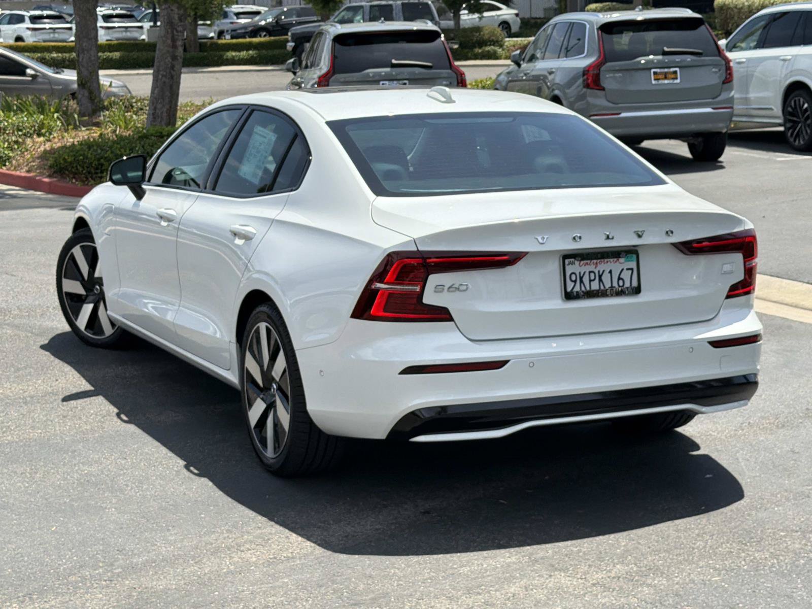 Certified 2024 Volvo S60 T8 Plus AWD/4WD image 7