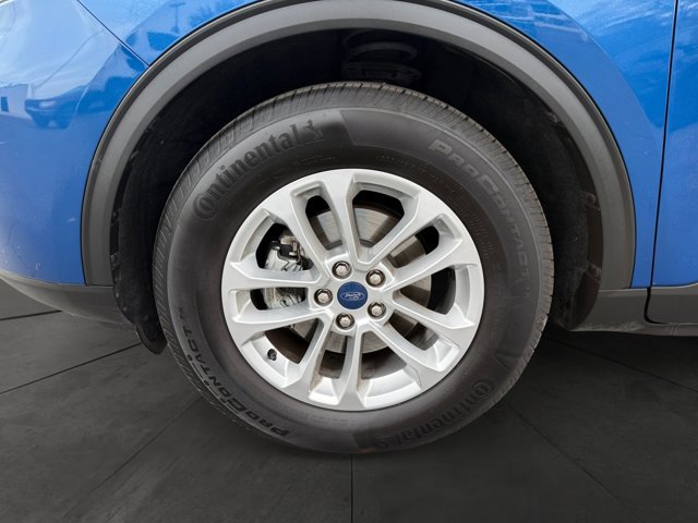 Used 2022 Ford Escape SE w/ Cold Weather Package image 9