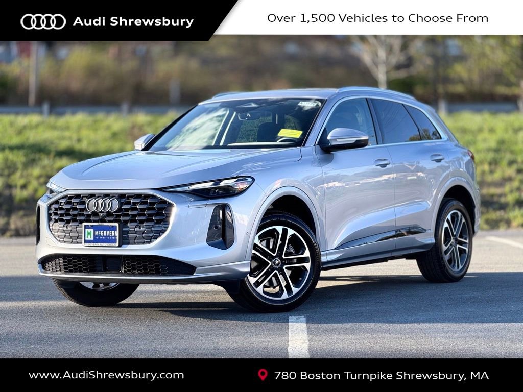 Used 2025 Audi Q5 Premium w/ Convenience Package AWD/4WD image 1