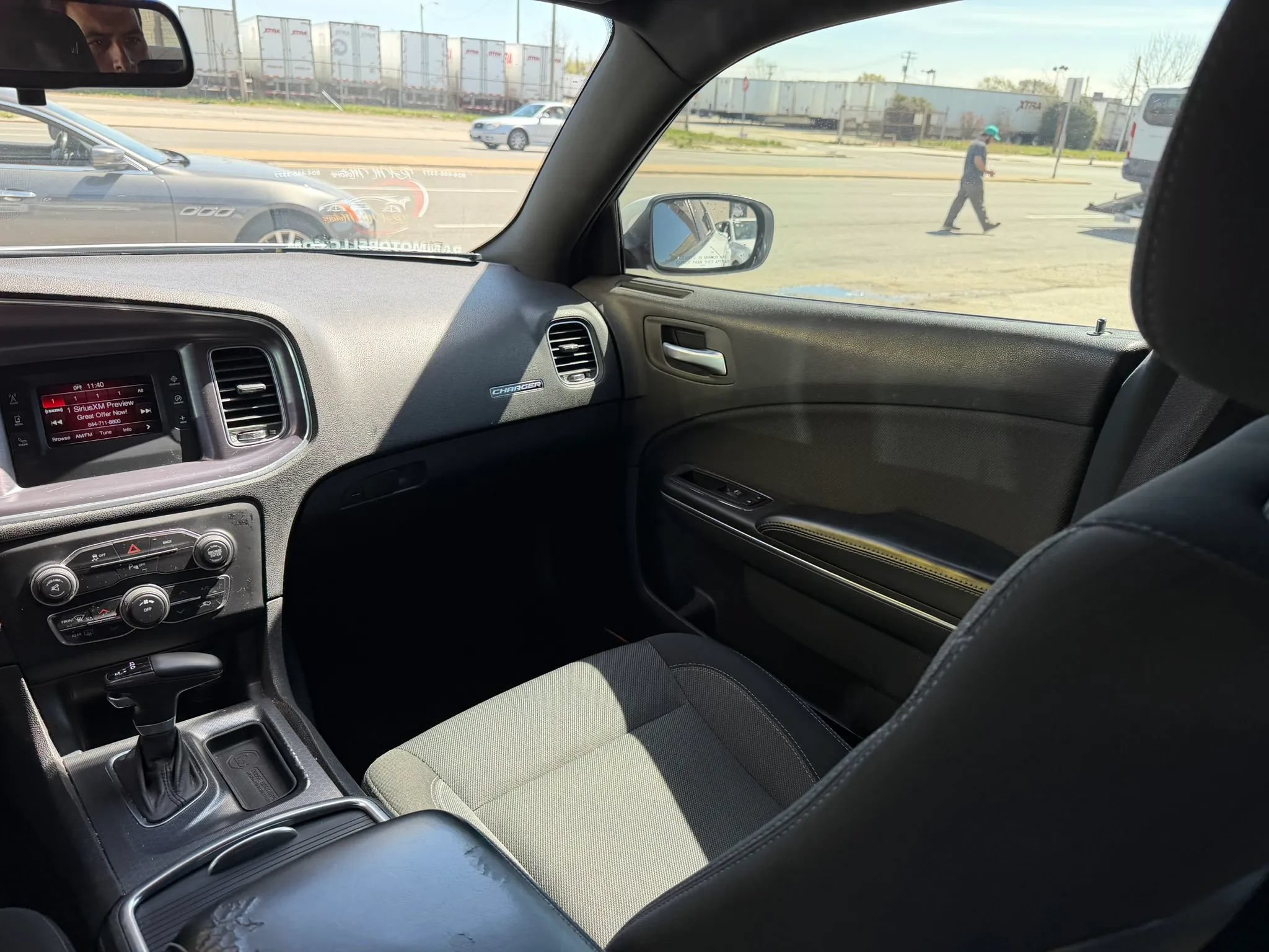 Used 2015 Dodge Charger SE w/ Popular Equipment Group RWD image 15