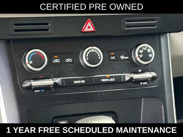 Used 2022 Kia Carnival LX FWD image 20