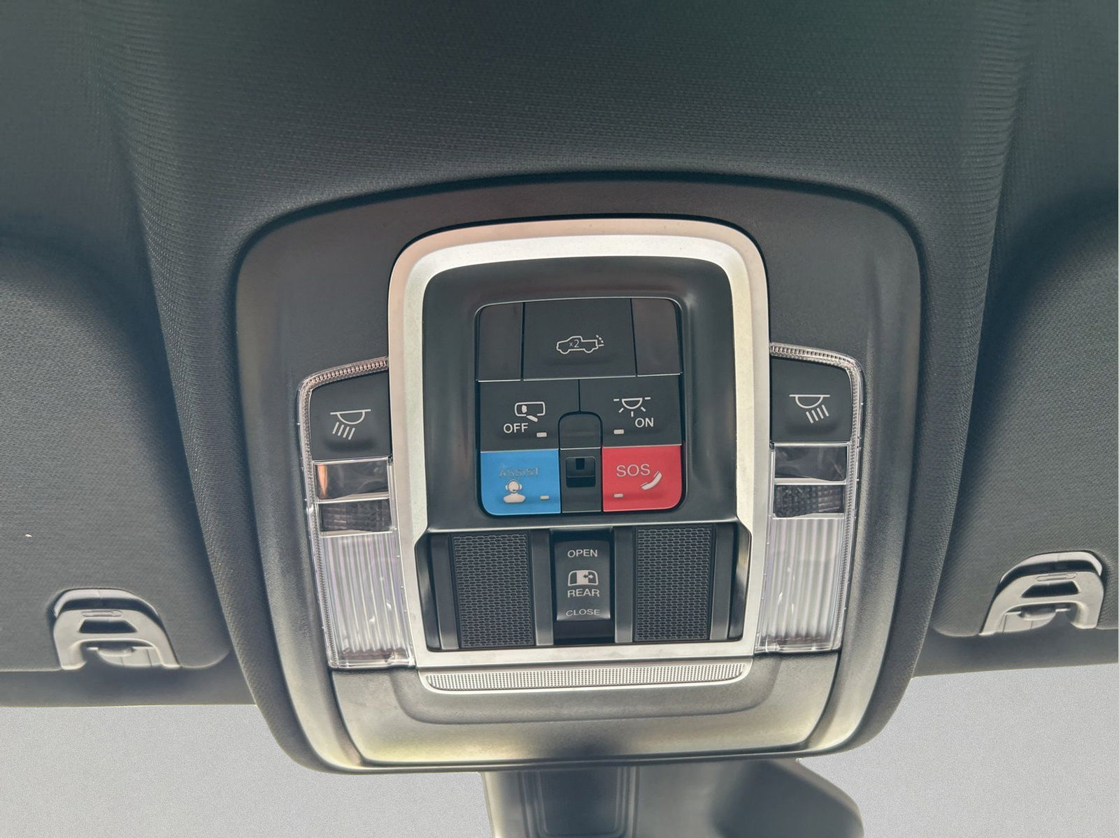 Certified 2025 RAM 1500 Big Horn AWD/4WD image 35
