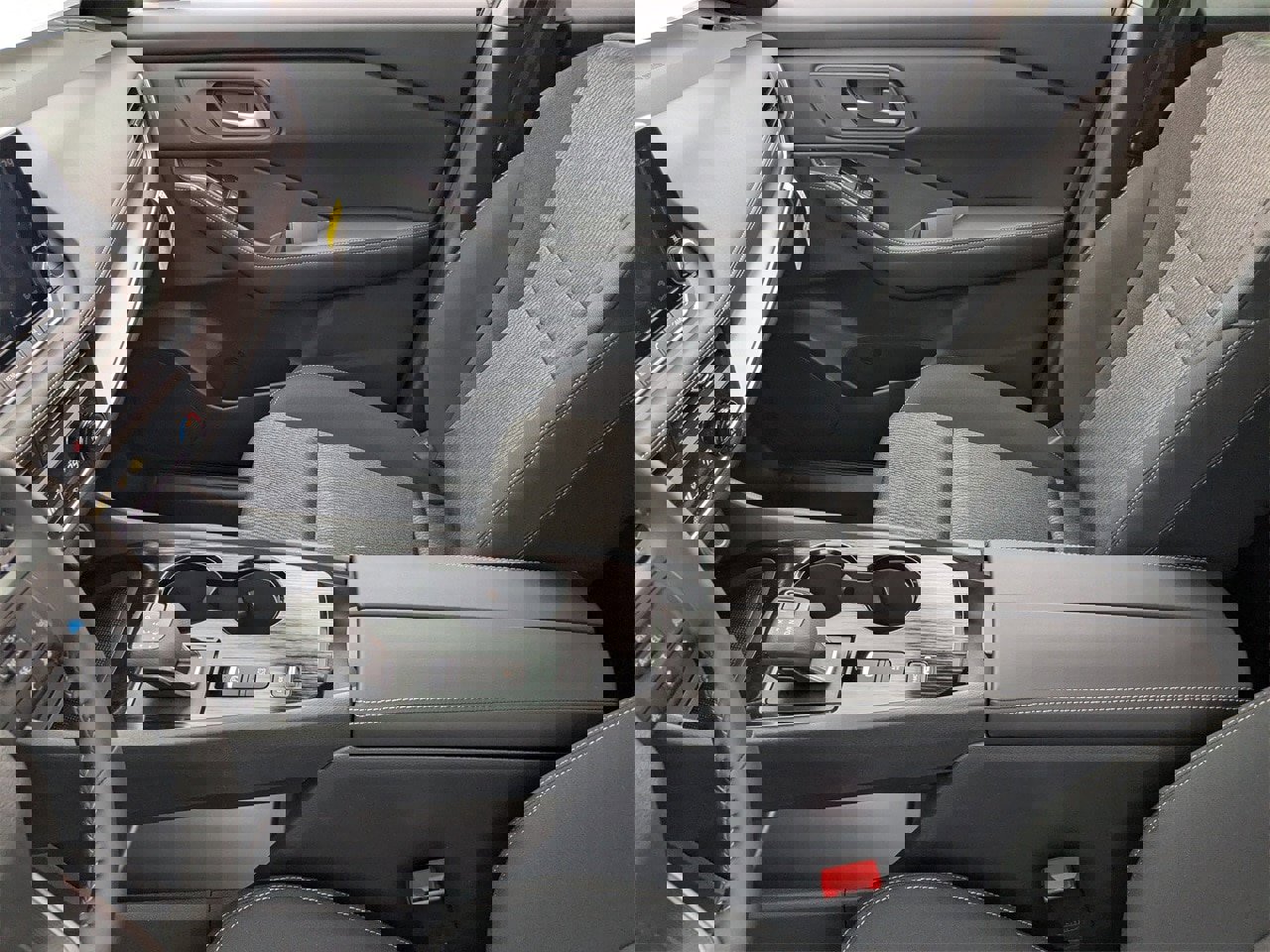 New 2026 Nissan Rogue SV image 13