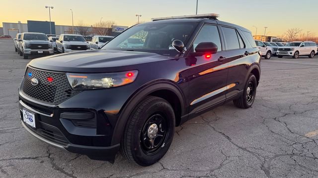 New 2025 Ford Explorer 4WD Police Interceptor image 4