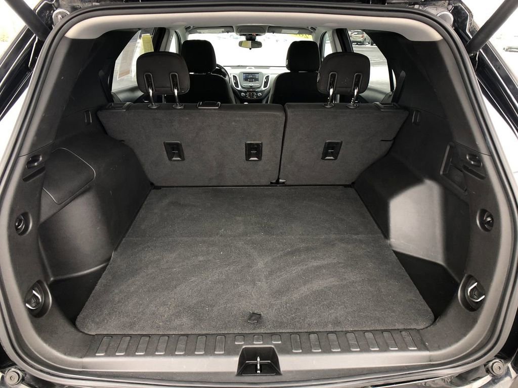 Used 2020 Chevrolet Equinox LT w/ Driver Convenience Package image 26