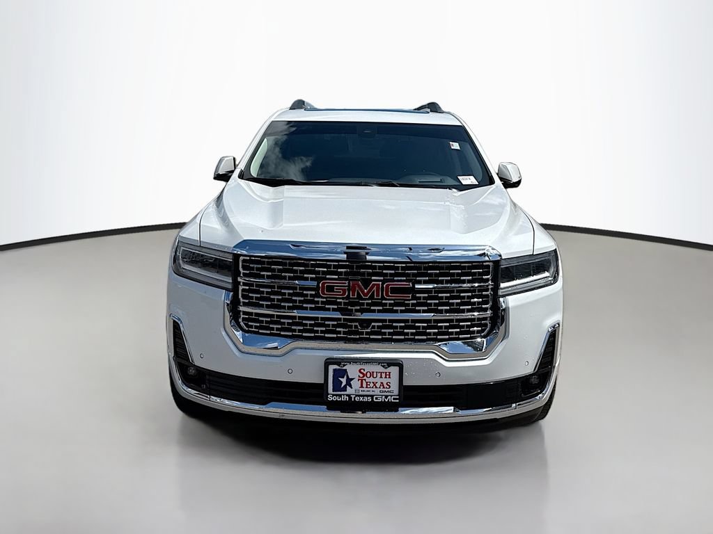 Used 2023 GMC Acadia Denali w/ Denali Technology Package FWD image 2