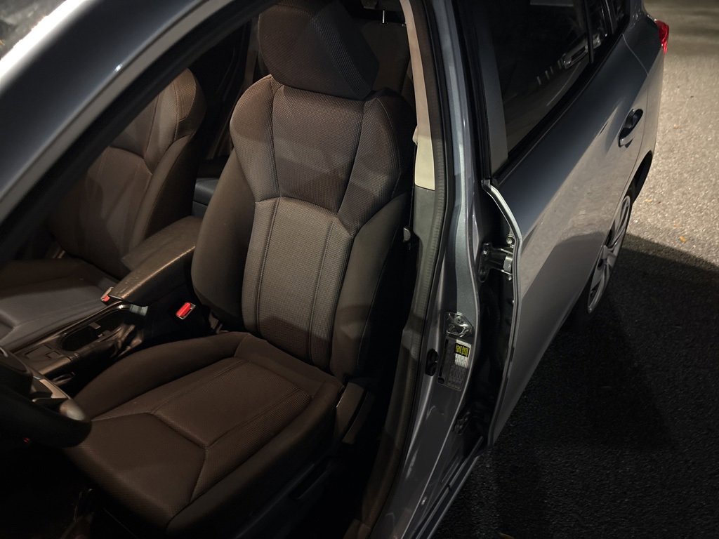 Used 2023 Subaru Impreza 2.0i image 3