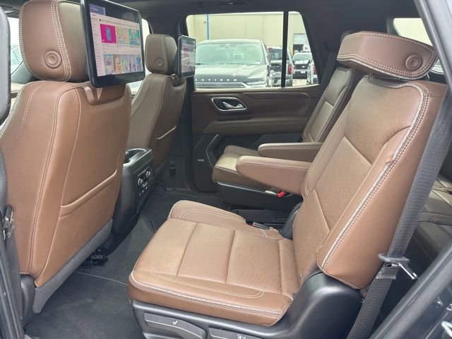 Used 2022 Chevrolet Tahoe High Country AWD/4WD image 18