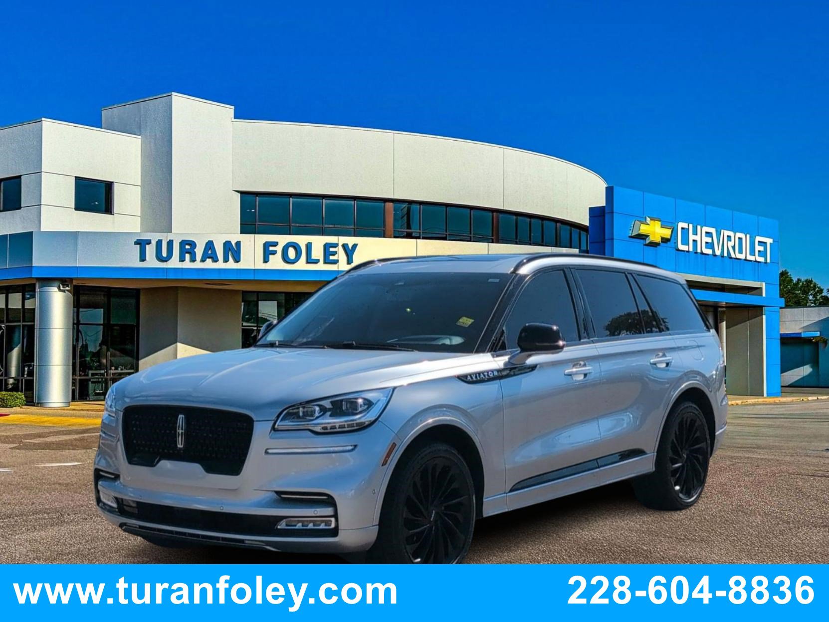 Used 2023 Lincoln Aviator Reserve w/ Equipment Group 201A video 1