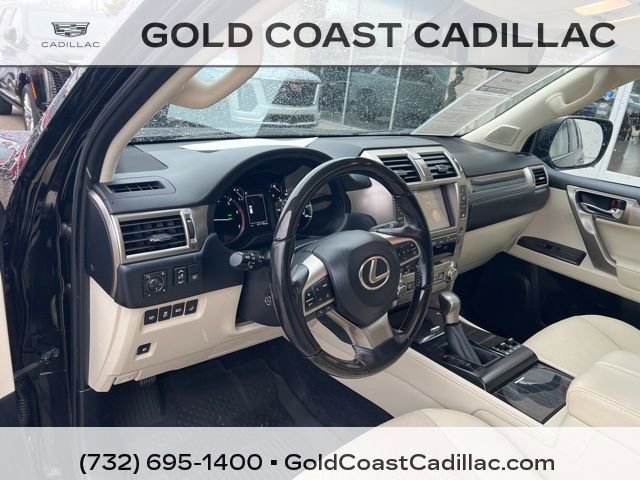 Used 2021 Lexus GX 460 Premium w/ Premium Package image 17