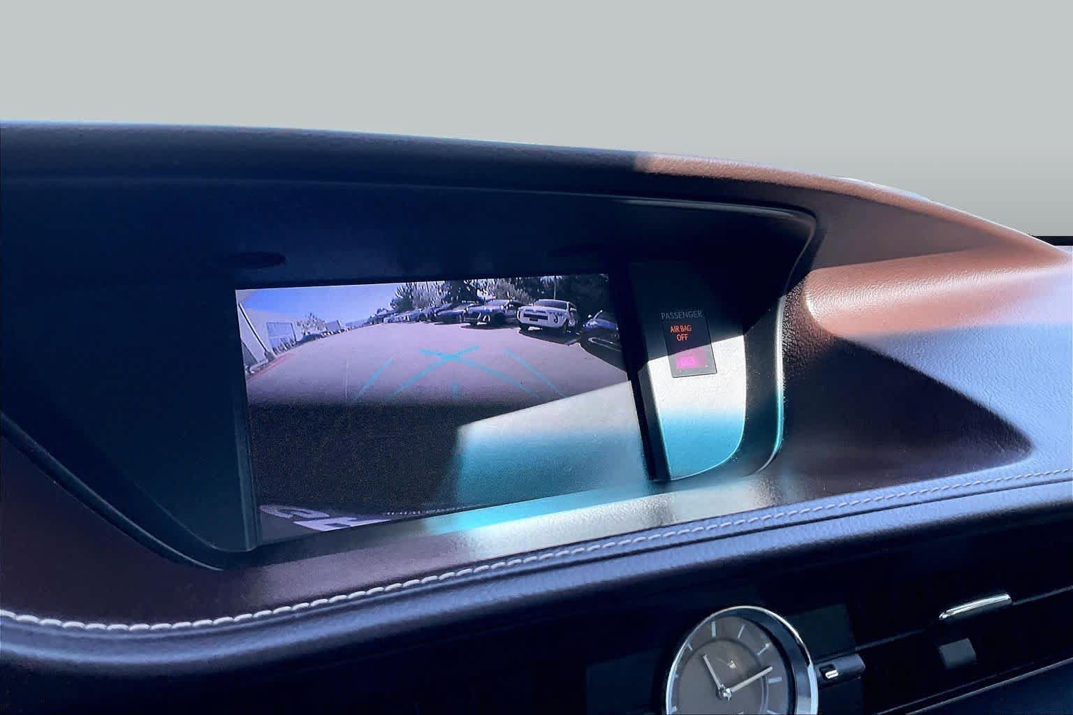 Used 2016 Lexus ES 350 FWD image 27