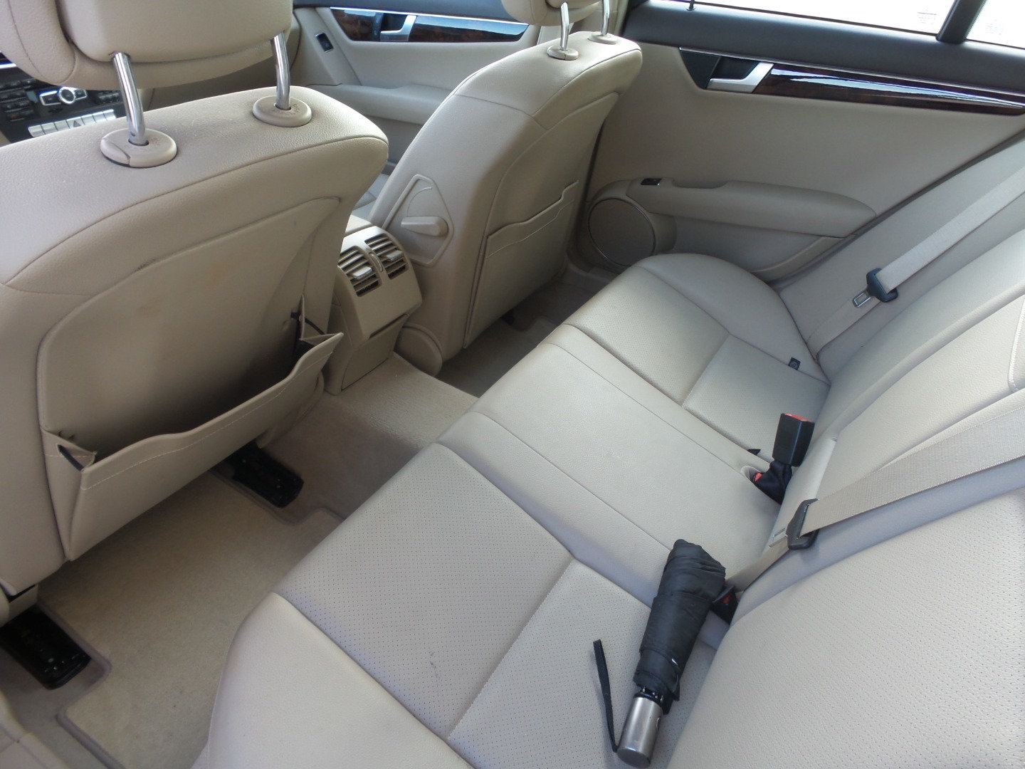 Used 2013 Mercedes-Benz C 250 Sedan image 45