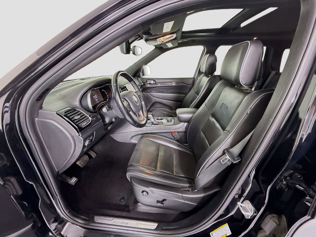 Used 2020 Jeep Grand Cherokee Overland image 19